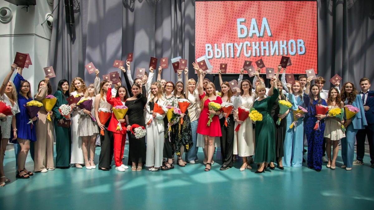 из личного архива В.Анохина