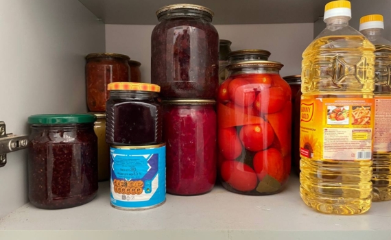 Бутылки из-под масла не выбрасываю: делаю из них 10 полезных вещей для дома Бутылки из-под масла не выбрасываю: делаю из них 10 полезных вещей для дома